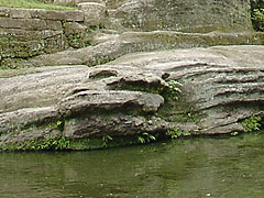 虎頭岩